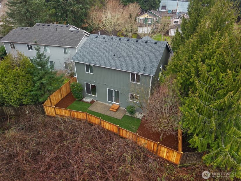 Property photo for 1308 Mills Landing Court Se, Lacey photo 23