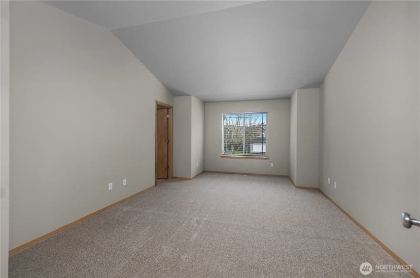 Property photo for 1308 Mills Landing Court Se, Lacey photo 16