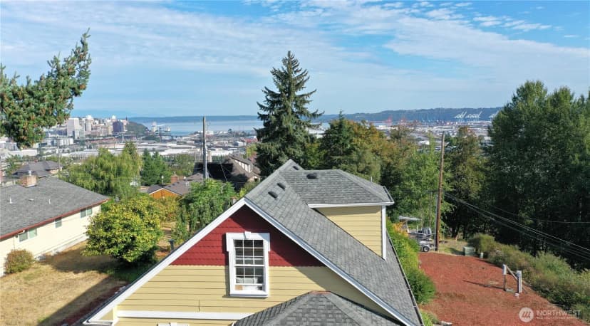 Property photo for 1109 E 31 Street, Tacoma photo 35