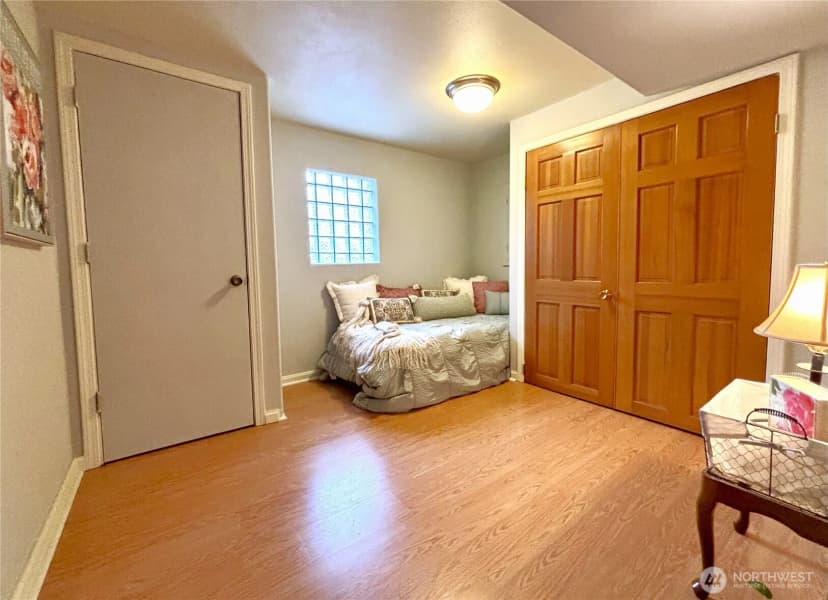 Property photo for 1109 E 31 Street, Tacoma photo 34