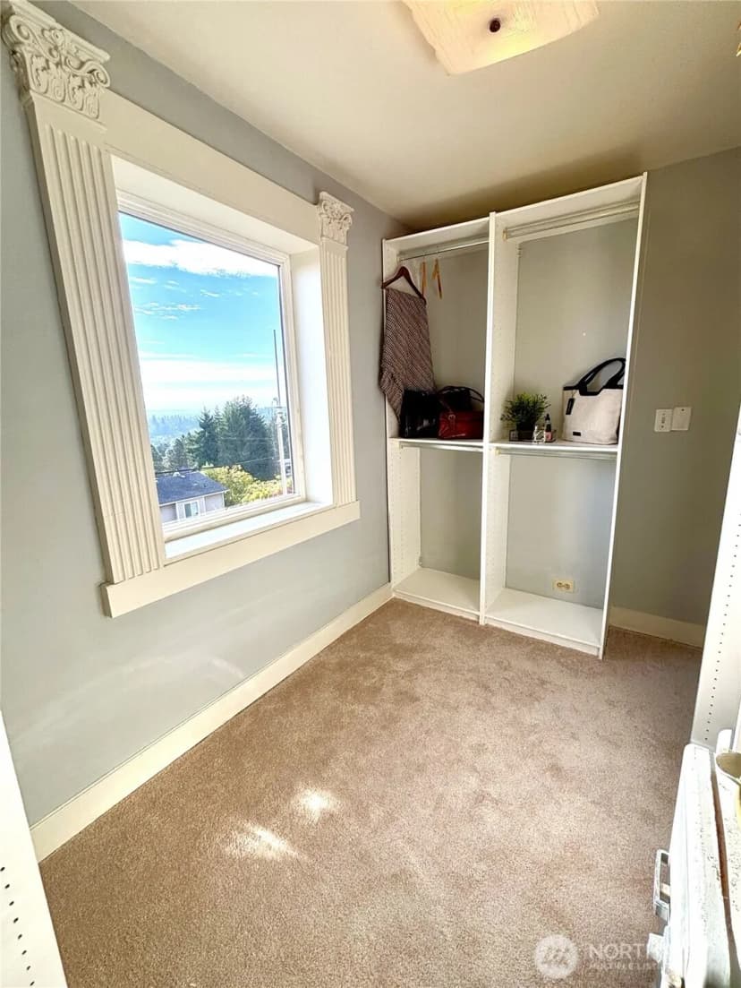 Property photo for 1109 E 31 Street, Tacoma photo 22