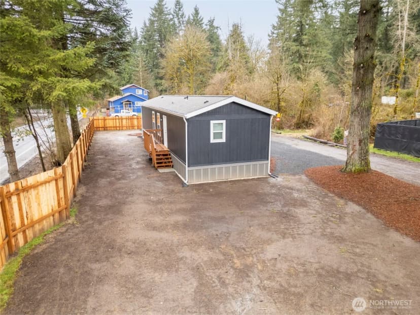 Property photo for 9617 Old Highway 99 Se, Olympia photo 3