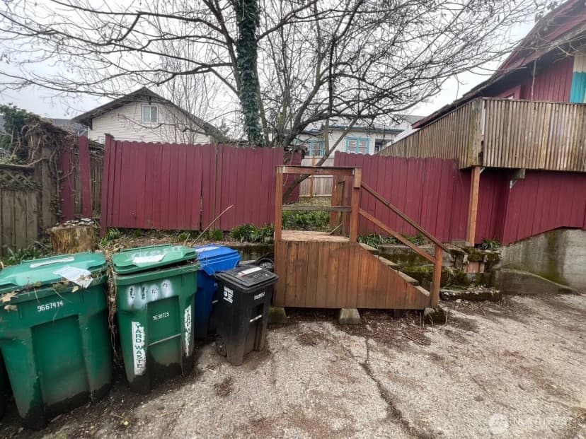 Property photo for 1111 Ne 80th Street, Seattle photo 13