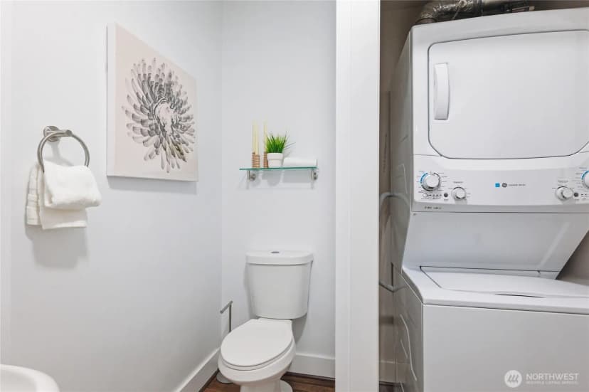 Property photo for 699 John St #319, Seattle photo 14
