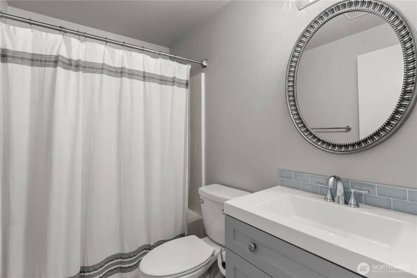 Property photo for 3702 48th Avenue Ne, Tacoma photo 27