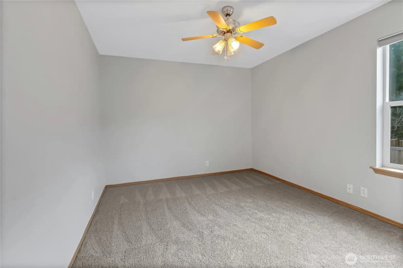 Property photo for 20607 197th Avenue E, Orting photo 29