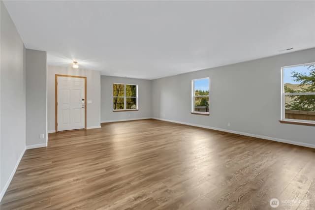 Property photo for 20607 197th Avenue E, Orting photo 5