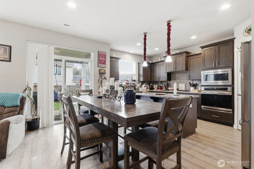 Property photo for 1175 Ne 18th Street, Battle Ground photo 6