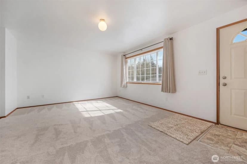 Property photo for 27203 Church Creek Loop Nw, Stanwood photo 6