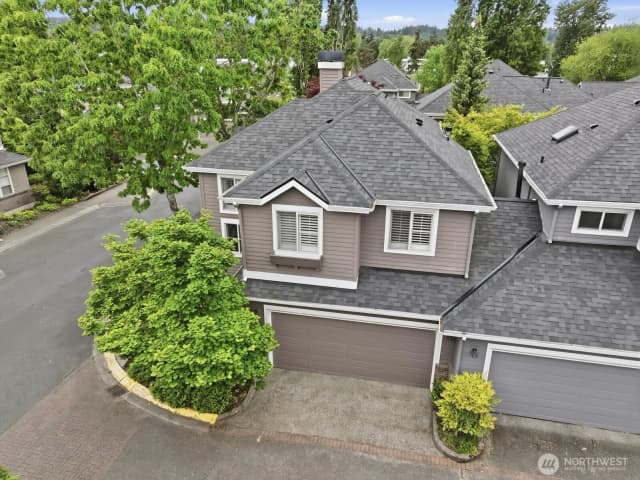 Property photo for 15650 Ne 95th Way #71, Redmond photo 3