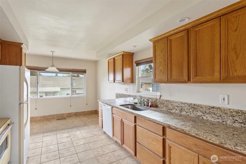 Property photo for 3112 S Melrose Street, Tacoma photo 6