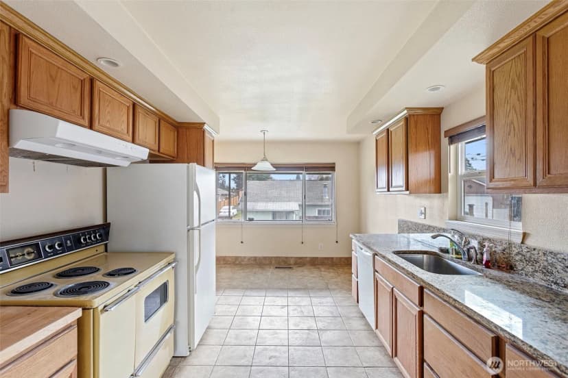 Property photo for 3112 S Melrose Street, Tacoma photo 8