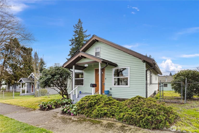 Property photo for 3112 S Melrose Street, Tacoma photo 2