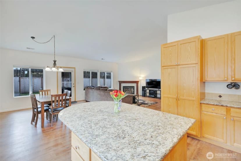 Property photo for 15104 148th Street E, Orting photo 11