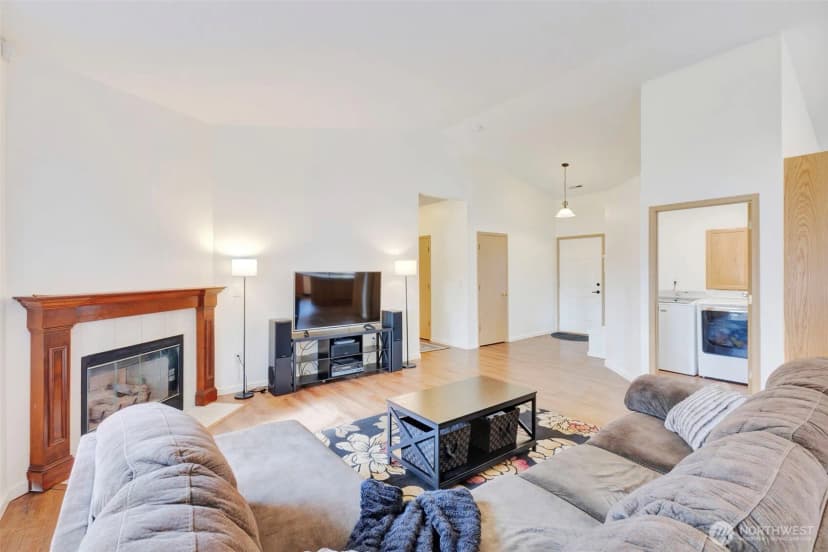 Property photo for 15104 148th Street E, Orting photo 6