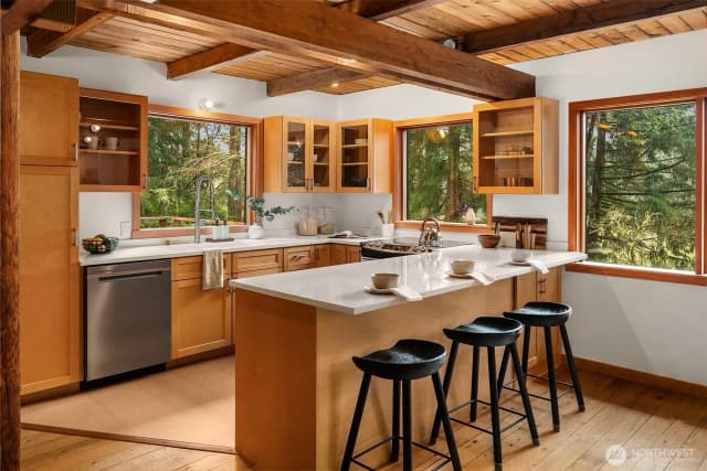 Property photo for 22602 Old Mill Road Sw, Vashon photo 5