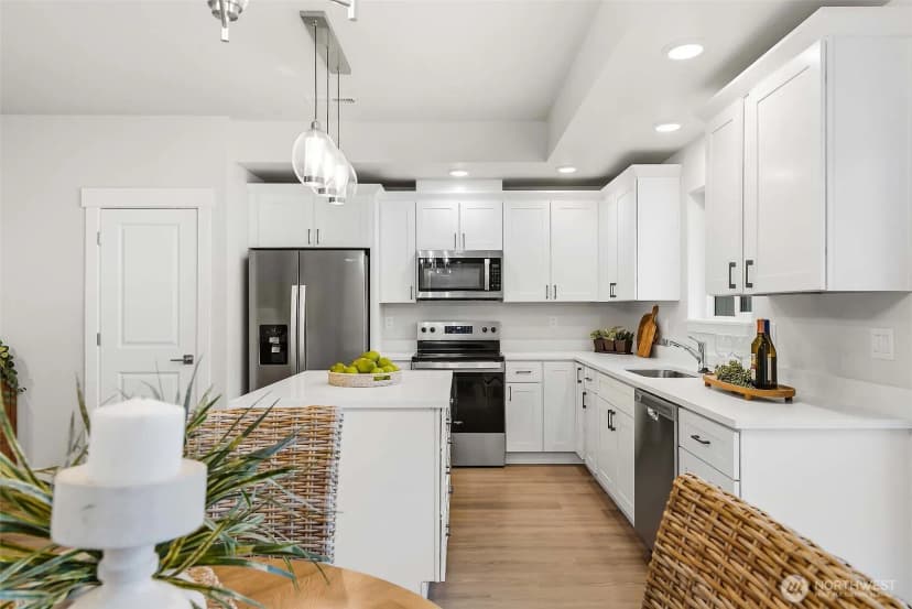 Property photo for 1075 Red Apple Road #d13, Wenatchee photo 7