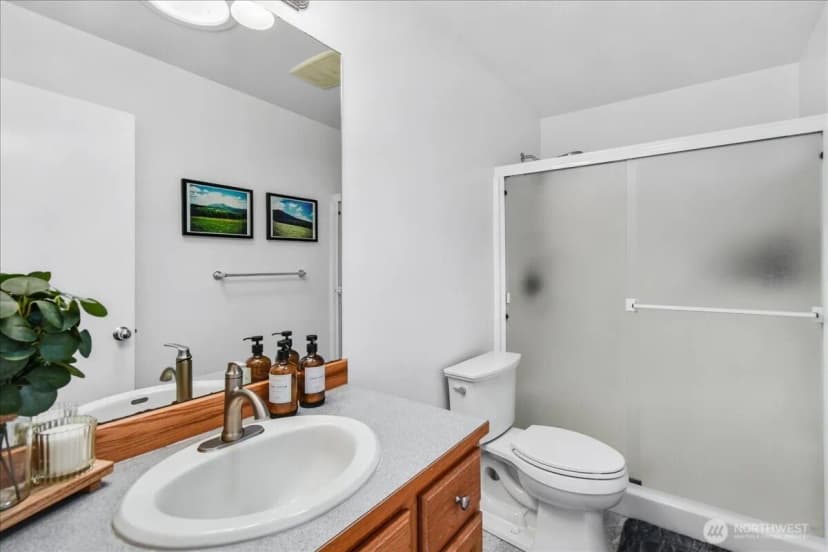 Property photo for 266 Camas Avenue Se, Renton photo 12