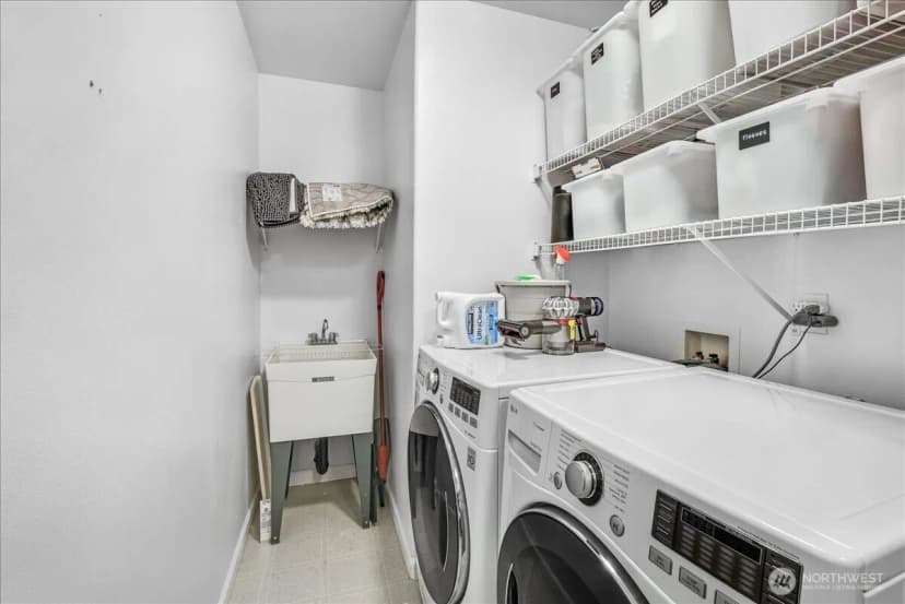 Property photo for 266 Camas Avenue Se, Renton photo 16