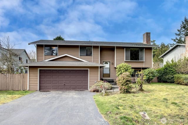 Property photo for 15328 56th Avenue W, Edmonds