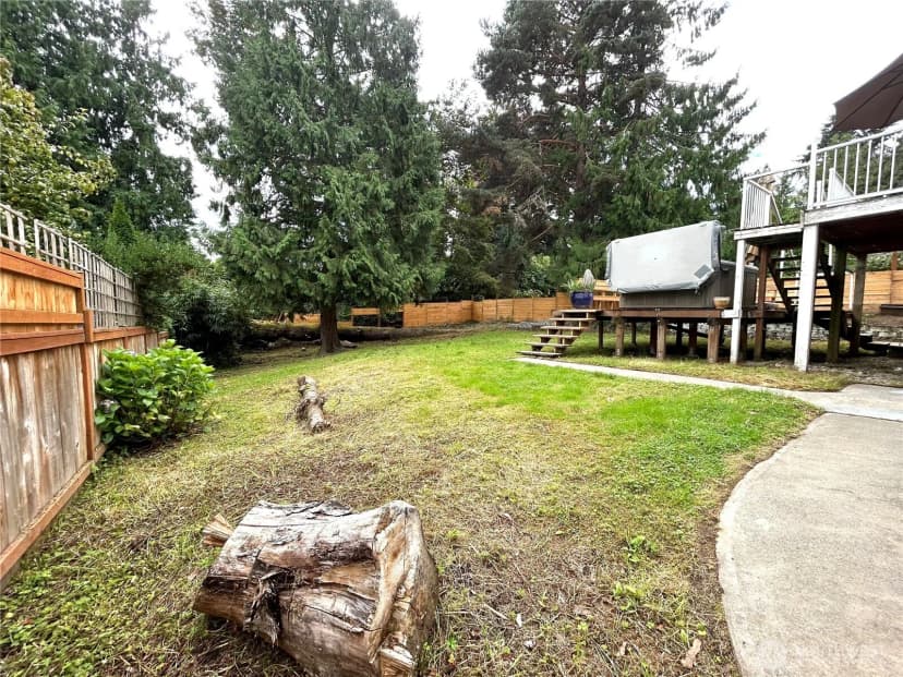 Property photo for 10231 Ne 24th Street, Bellevue photo 20