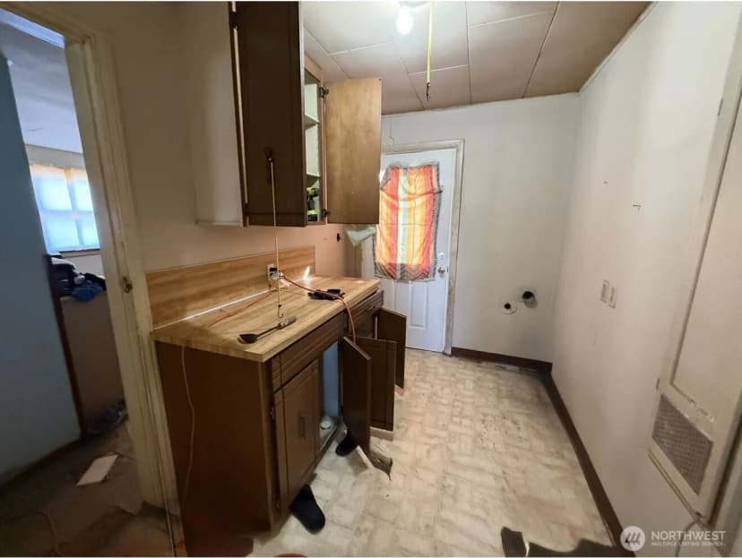 Property photo for 602 E 65th Street, Tacoma photo 9