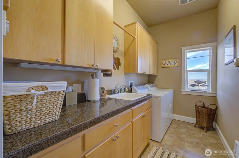 Property photo for 34404 J Place, Ocean Park photo 26