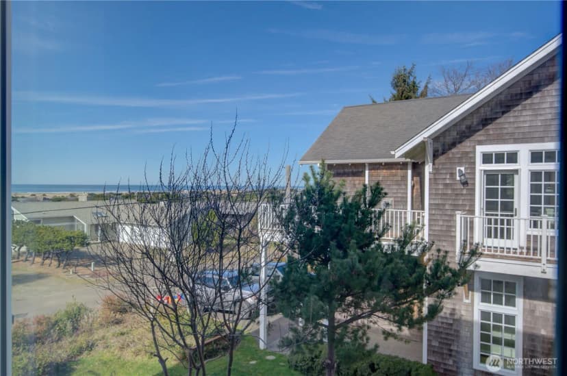Property photo for 34404 J Place, Ocean Park photo 21