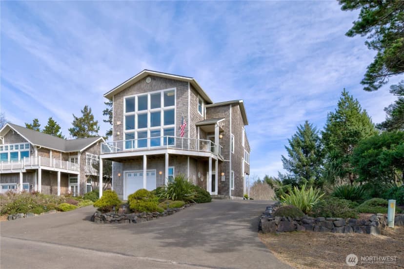 Property photo for 34404 J Place, Ocean Park photo 7