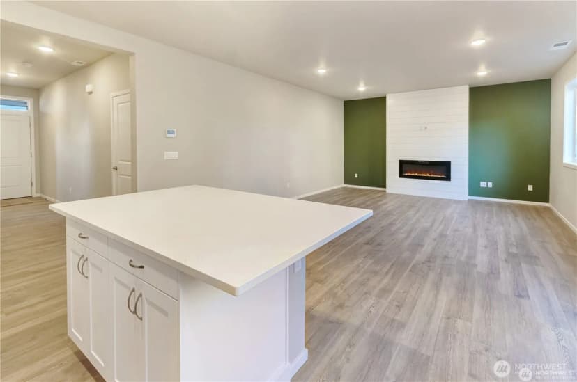 Property photo for 18204 37th Avenue Ct E, Tacoma photo 9