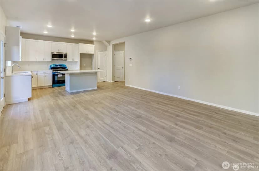 Property photo for 18204 37th Avenue Ct E, Tacoma photo 11