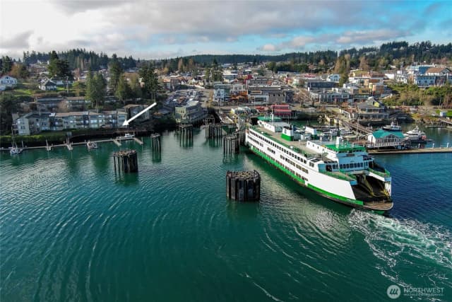 Property photo for 200 East St #d107, Friday Harbor photo 2