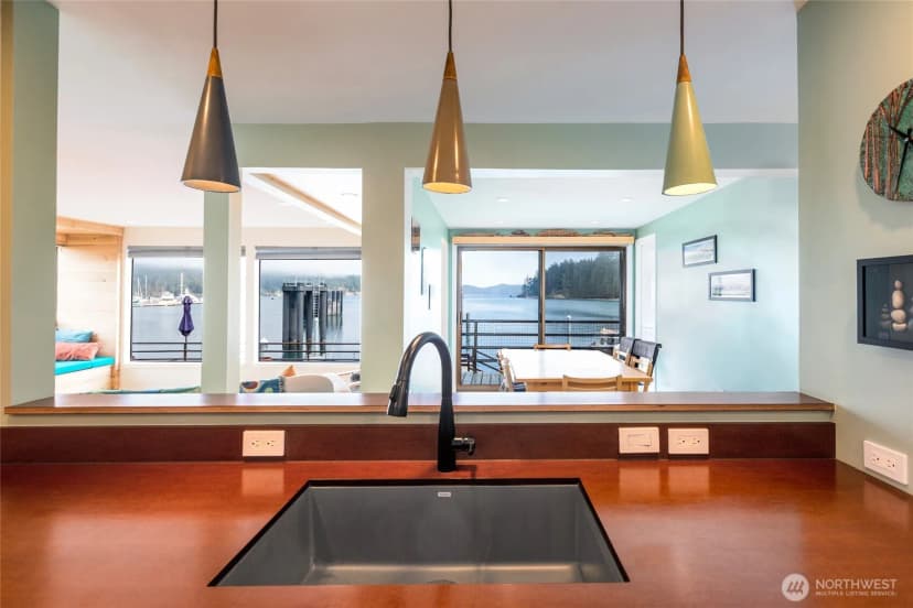 Property photo for 200 East St #d107, Friday Harbor photo 4