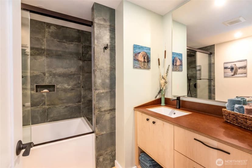 Property photo for 200 East St #d107, Friday Harbor photo 20