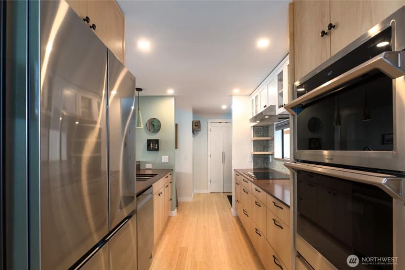 Property photo for 200 East St #d107, Friday Harbor photo 6