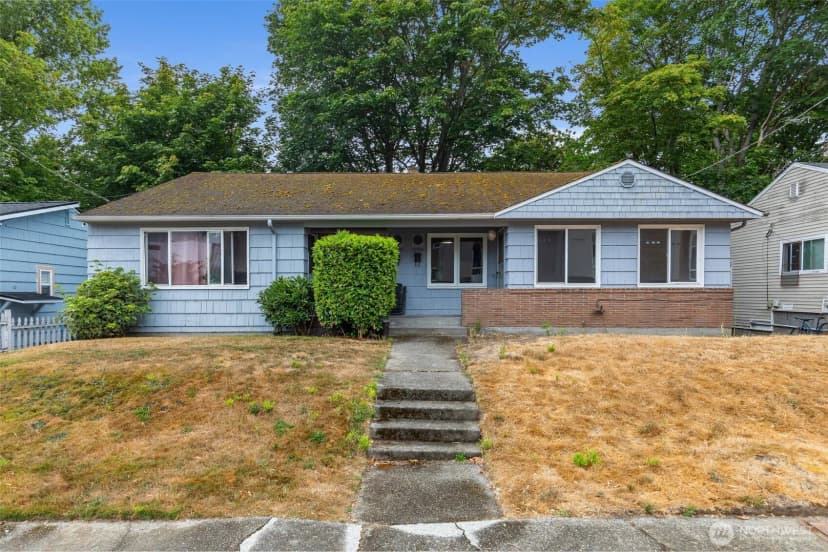 Property photo for 10450 Alderbrook Place Nw, Seattle