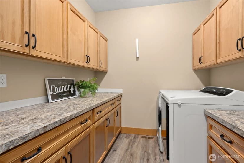 Property photo for 8254 Ne Whiskey Creek Trail, Kingston photo 27