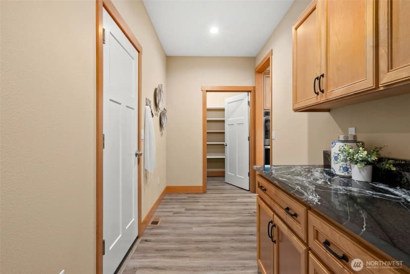 Property photo for 8254 Ne Whiskey Creek Trail, Kingston photo 30