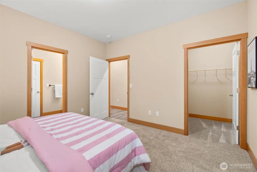Property photo for 8254 Ne Whiskey Creek Trail, Kingston photo 24