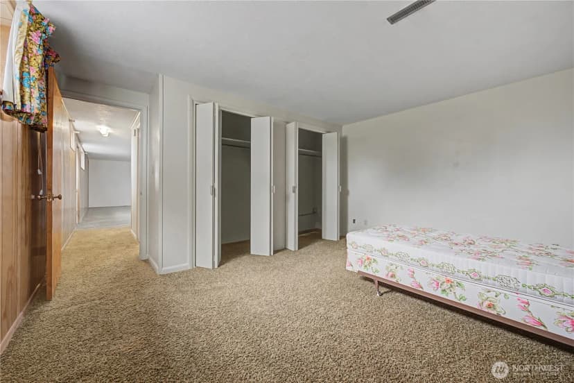 Property photo for 618 N S Street, Lind photo 19