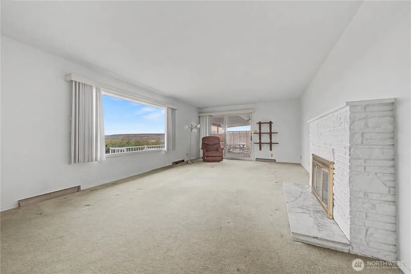 Property photo for 618 N S Street, Lind photo 8