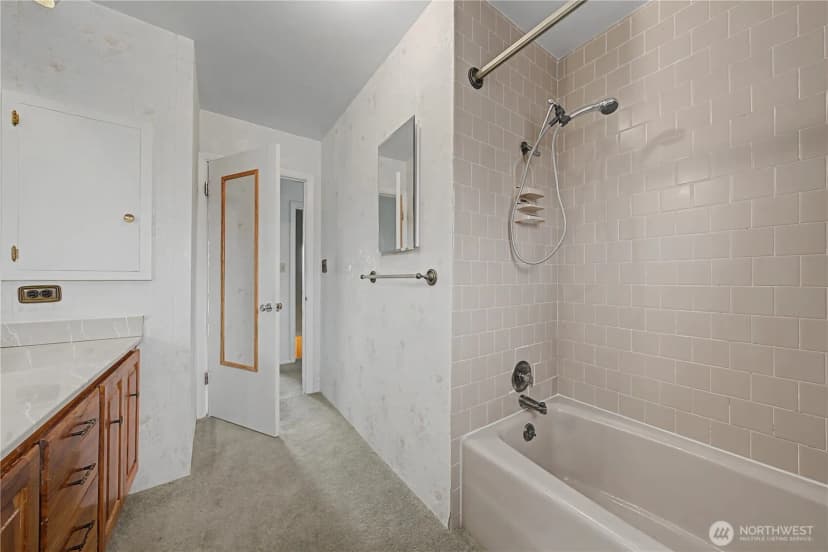 Property photo for 618 N S Street, Lind photo 15