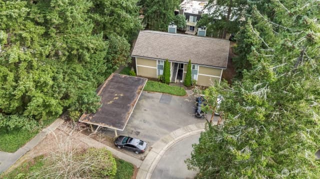 Property photo for 34120 1st Place S, Federal Way photo 2