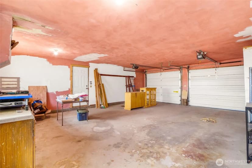 Property photo for 306 W 4th Avenue, Odessa photo 35