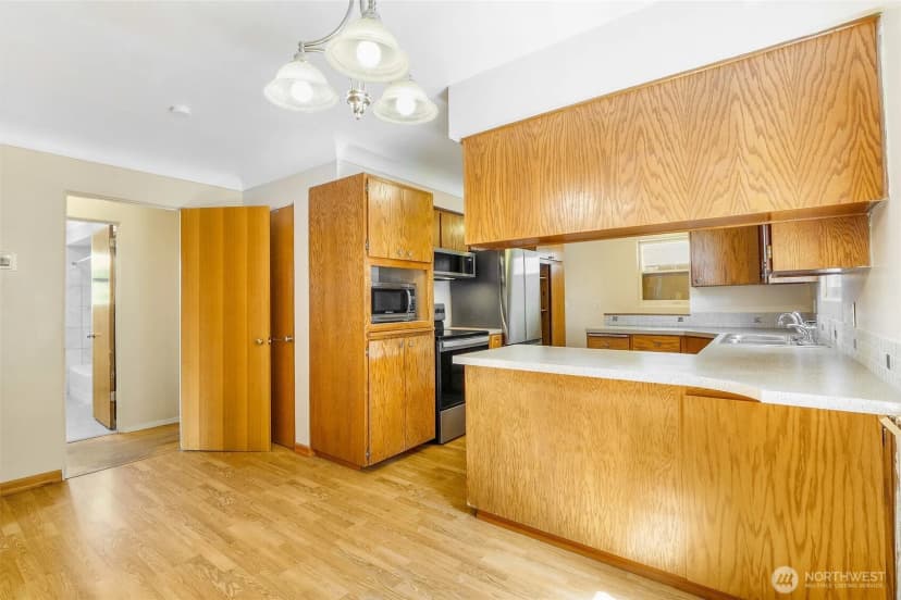 Property photo for 306 W 4th Avenue, Odessa photo 15
