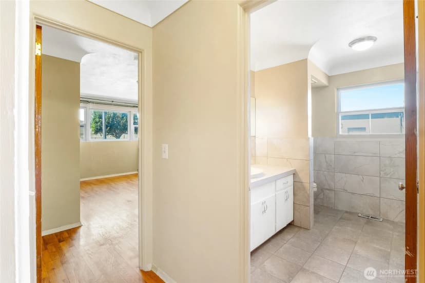 Property photo for 306 W 4th Avenue, Odessa photo 20