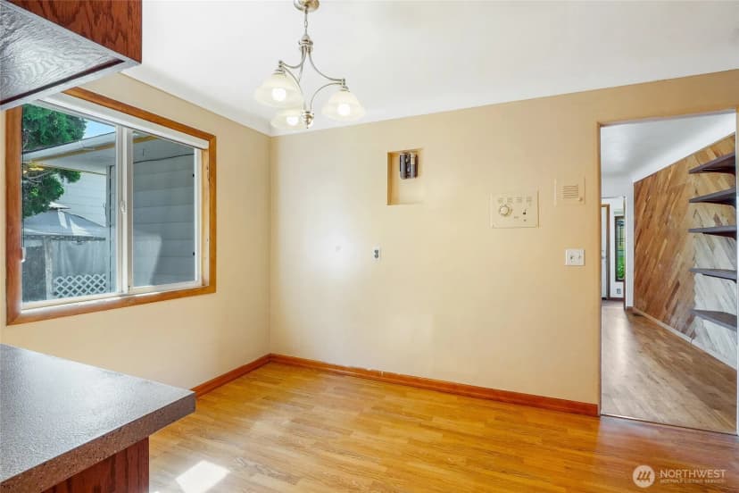 Property photo for 306 W 4th Avenue, Odessa photo 16