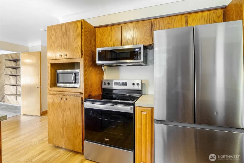 Property photo for 306 W 4th Avenue, Odessa photo 19