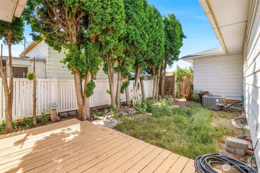 Property photo for 306 W 4th Avenue, Odessa photo 8