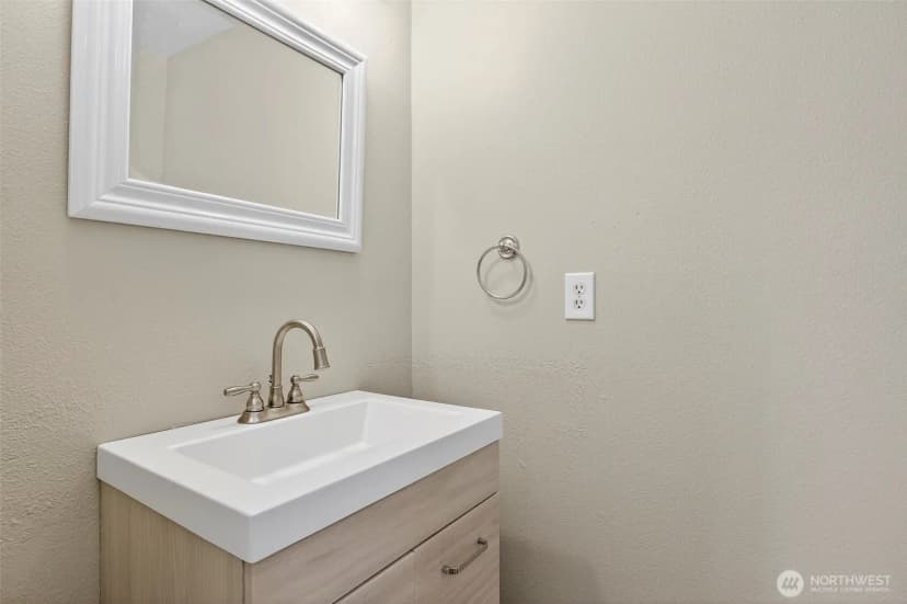 Property photo for 719 Nw 21st Avenue, Battle Ground photo 25